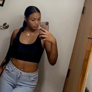 Meet your Posher, Imani